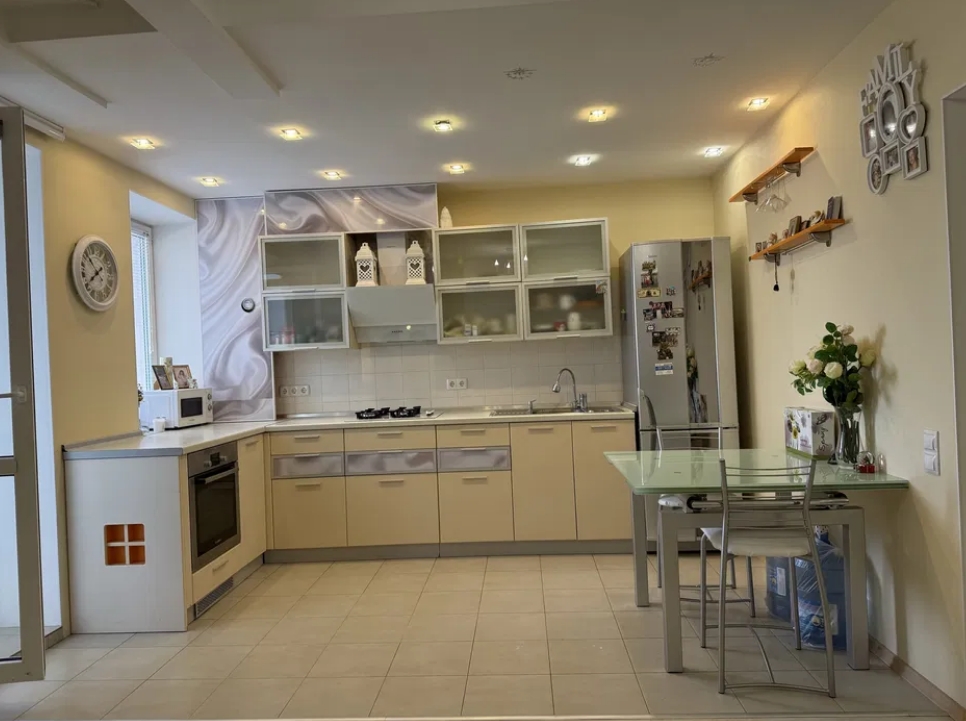 продажа однокомнатной квартиры номер A-174397 в Суворовском районе, фото номер 12